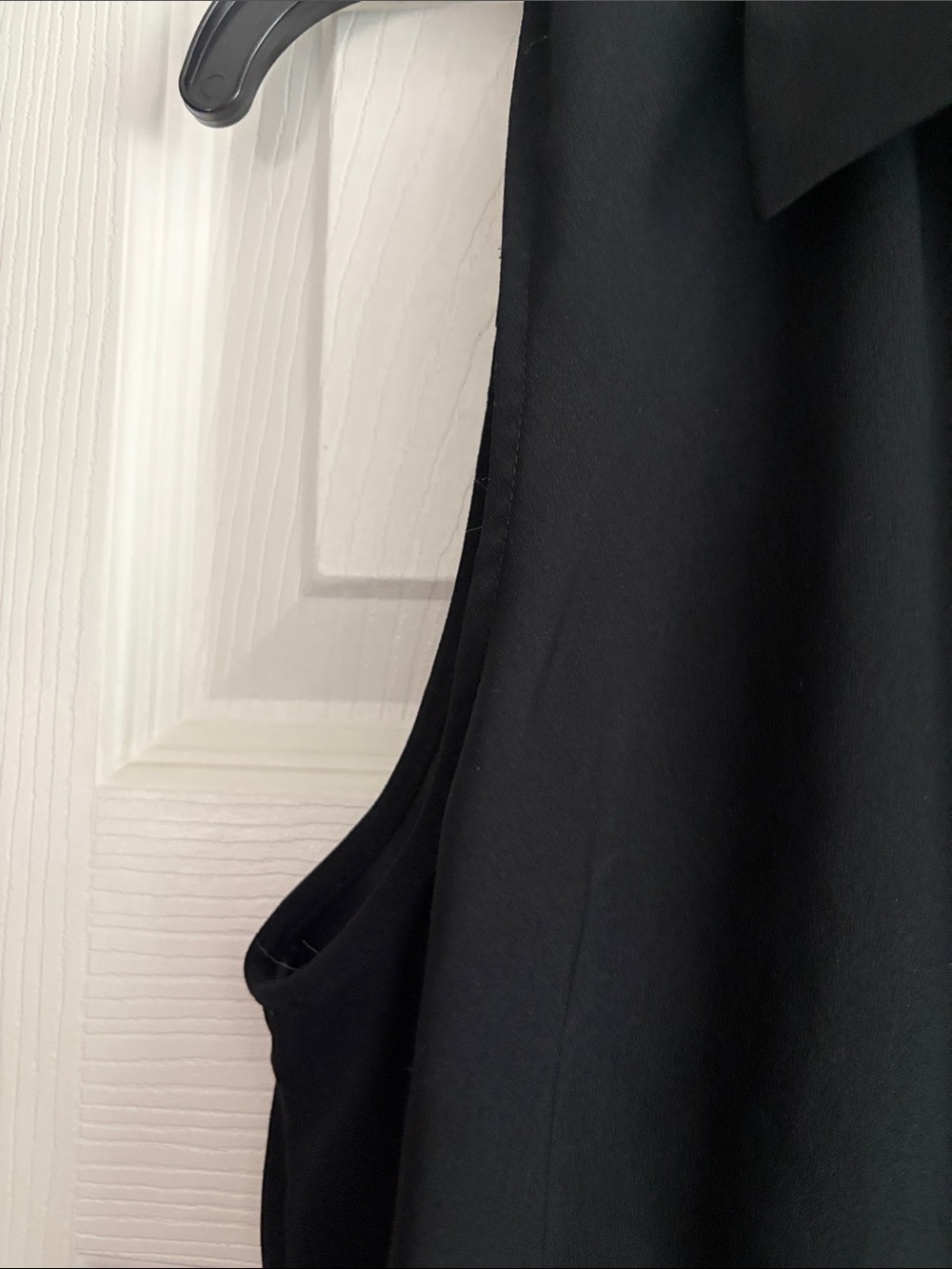 Ann Taylor Black Sleeveless Button-Front Collared Blouse - Picture 7 of 12